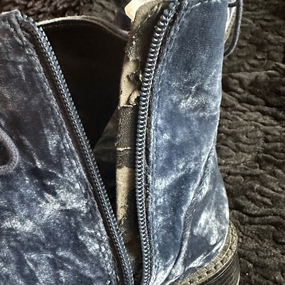 Rebecca Minkoff moon crushed velvet gerry booties Size 7 - Picture 13 of 14